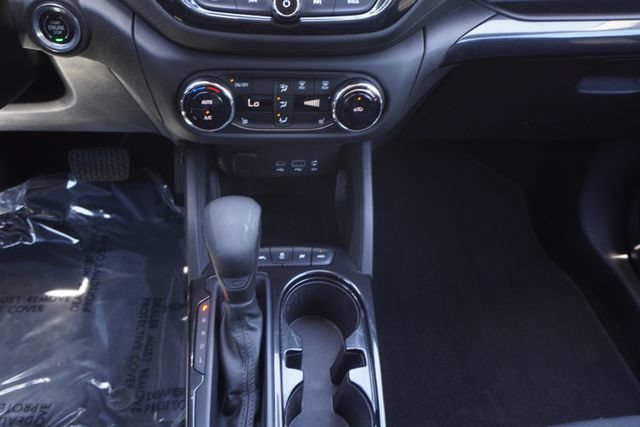 Used 2023 Chevrolet TrailBlazer LT w/ Convenience Package AWD/4WD image 18