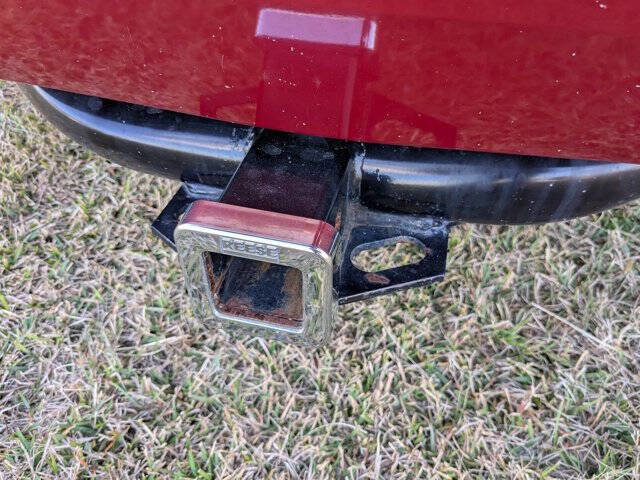 Used 2010 Mercury Mariner Premier image 32