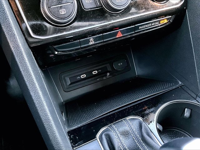 Used 2022 Volkswagen Atlas SEL image 26