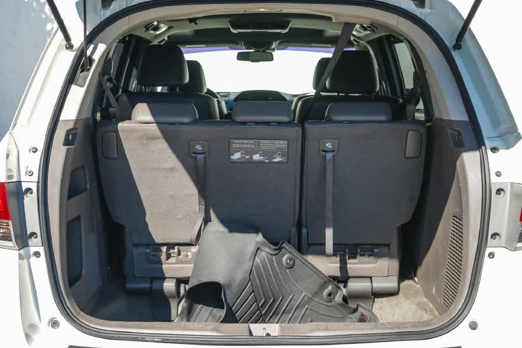 Used 2015 Honda Odyssey Touring image 29