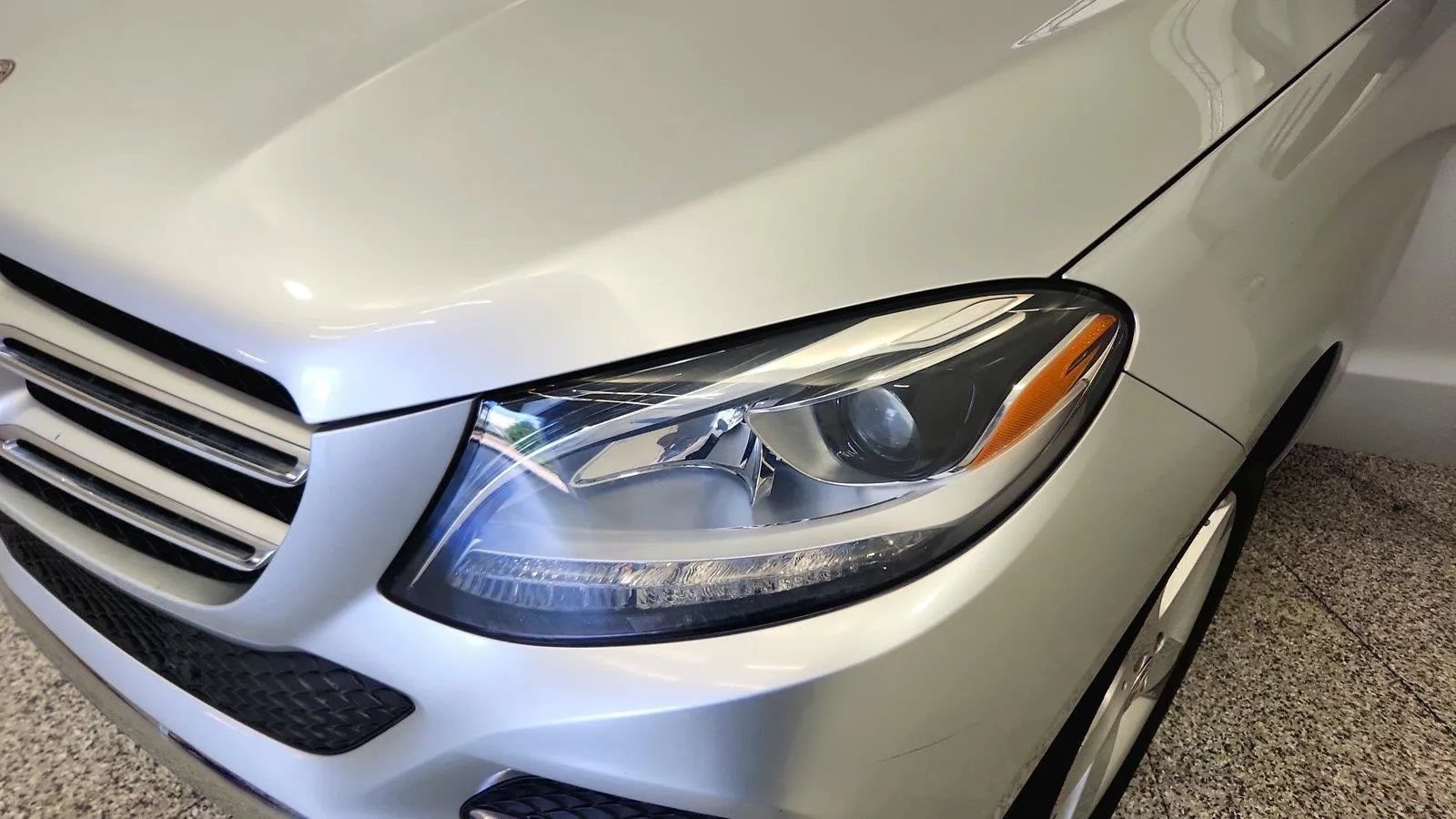 Used 2018 Mercedes-Benz GLE 350 4MATIC image 34