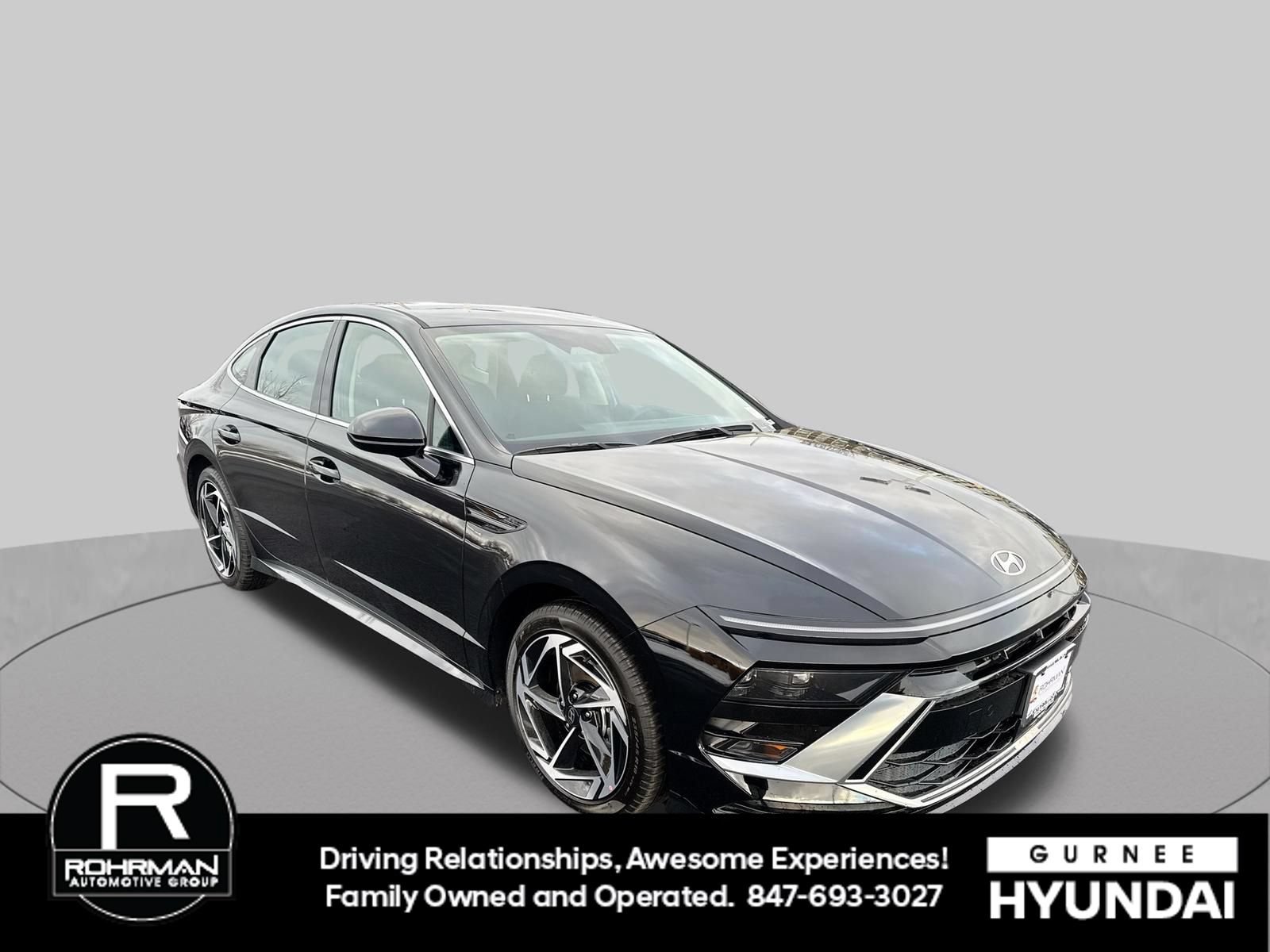 Used 2026 Hyundai Sonata SEL FWD image 2