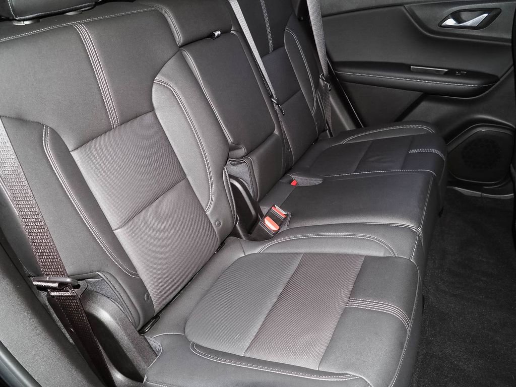 Used 2023 Chevrolet Blazer LT image 20