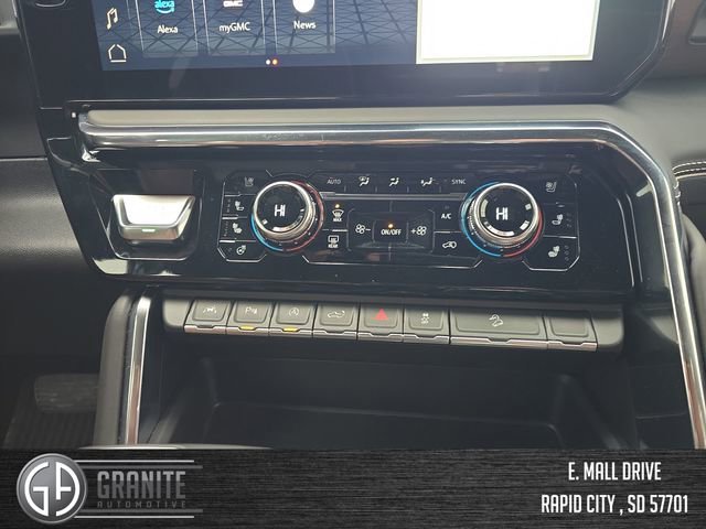 Used 2025 GMC Sierra 1500 Denali Ultimate image 18