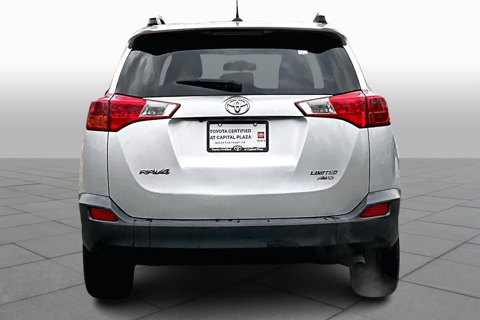 Used 2015 Toyota RAV4 Limited AWD/4WD image 5