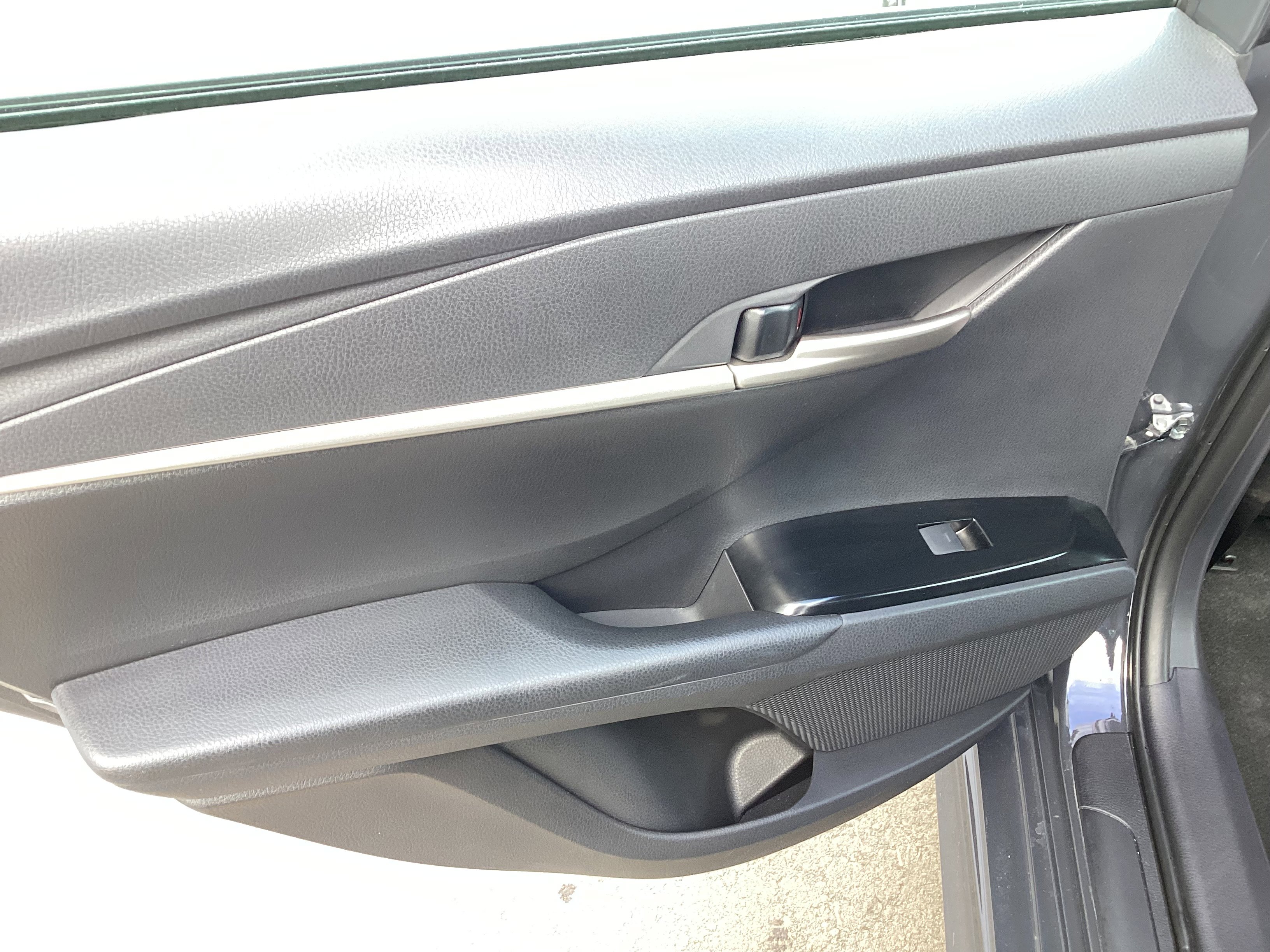 Certified 2025 Toyota Camry SE image 18