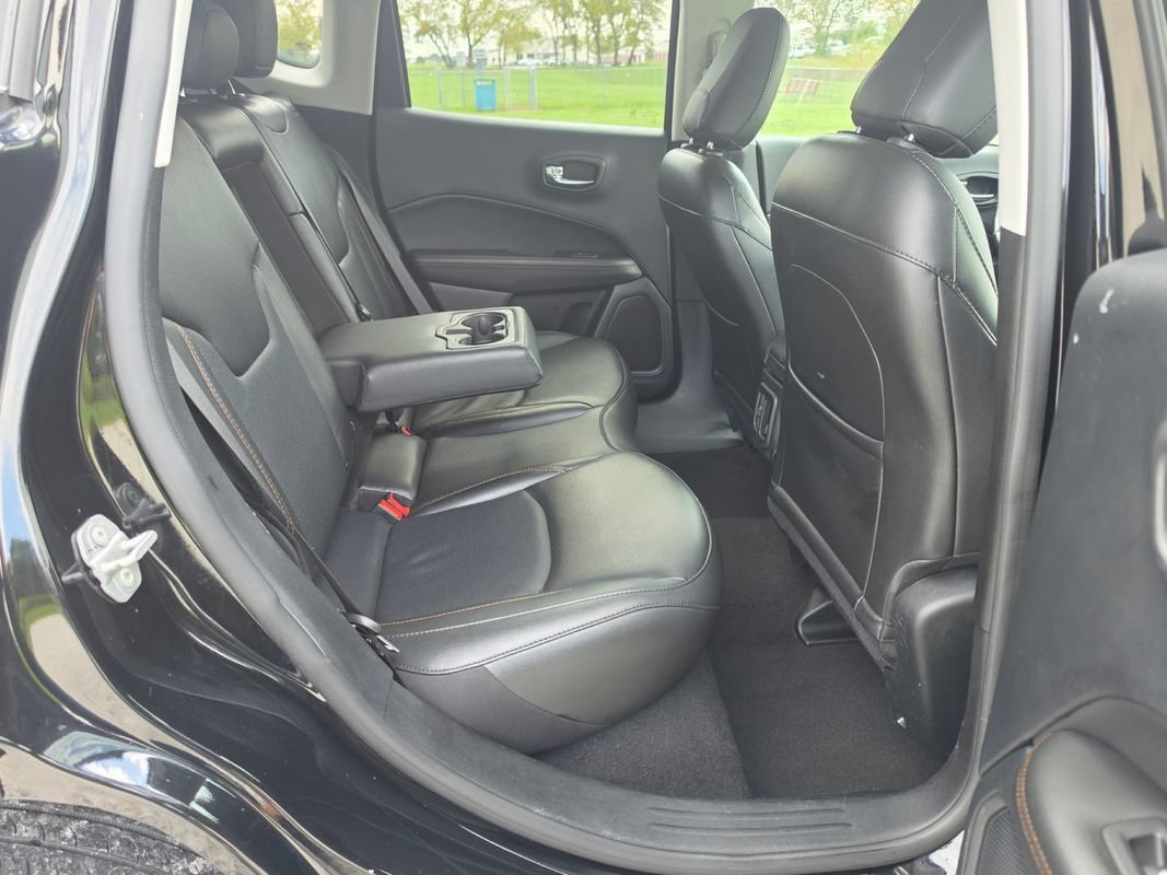 Used 2020 Jeep Compass Limited AWD/4WD image 17