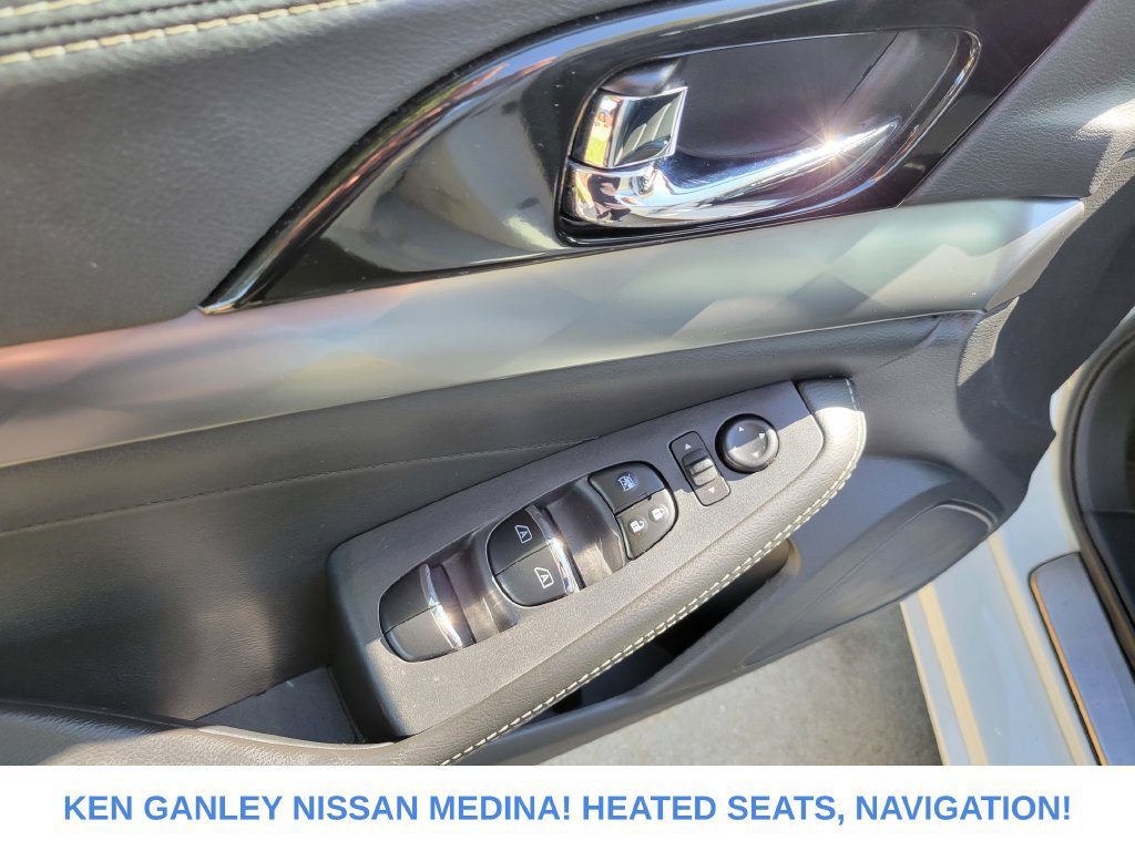 Used 2019 Nissan Maxima 3.5 SV w/ Floor Mat Group FWD image 38