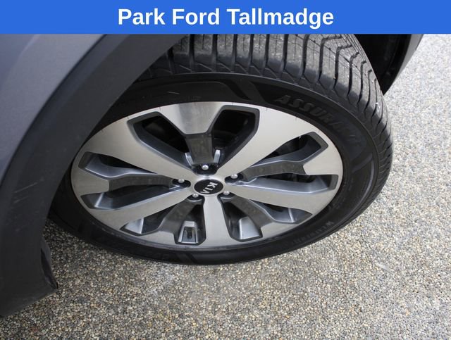 Used 2020 Kia Telluride S w/ S 8 Passenger Seating Package image 30