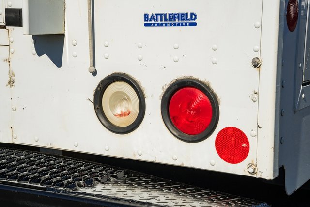 Used 2009 Chevrolet Express 3500 image 7