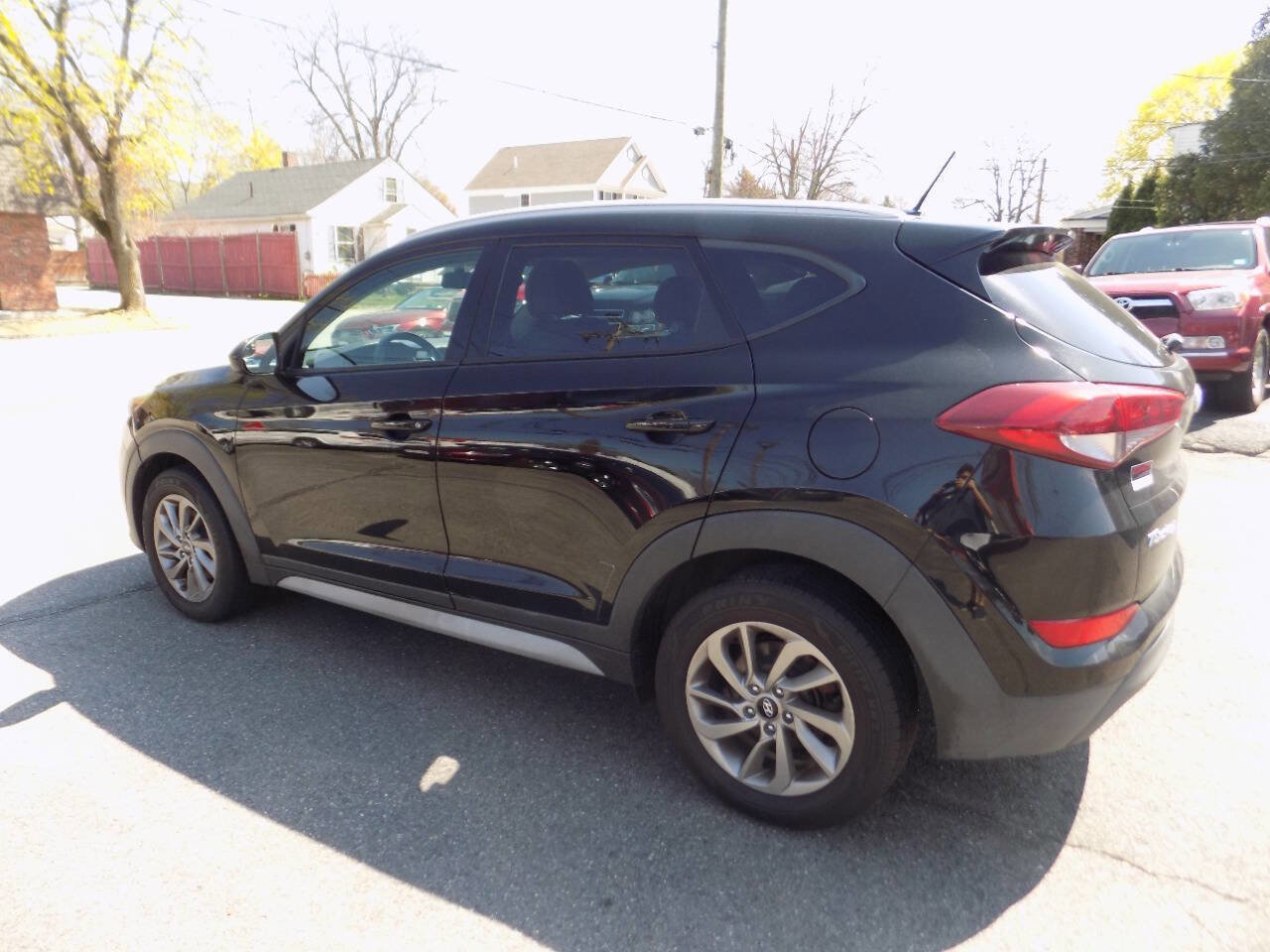 Used 2017 Hyundai Tucson SE image 6