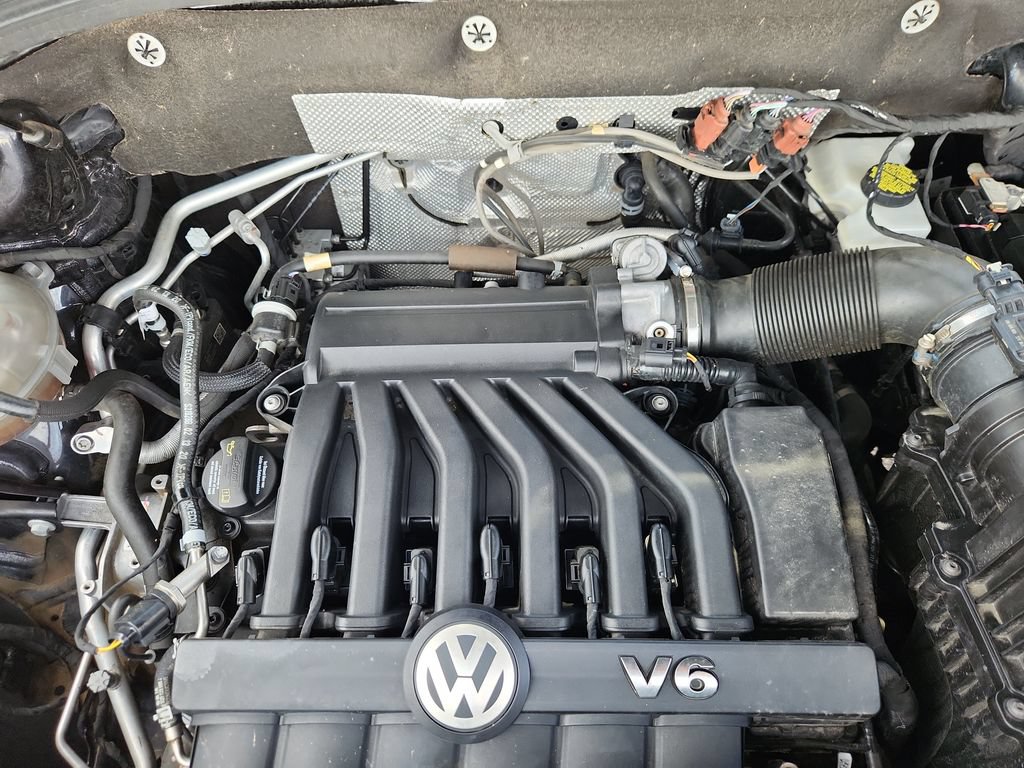 Used 2021 Volkswagen Atlas SEL AWD/4WD image 15