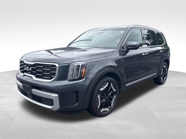 Certified 2024 Kia Telluride S w/ S Sunroof Package