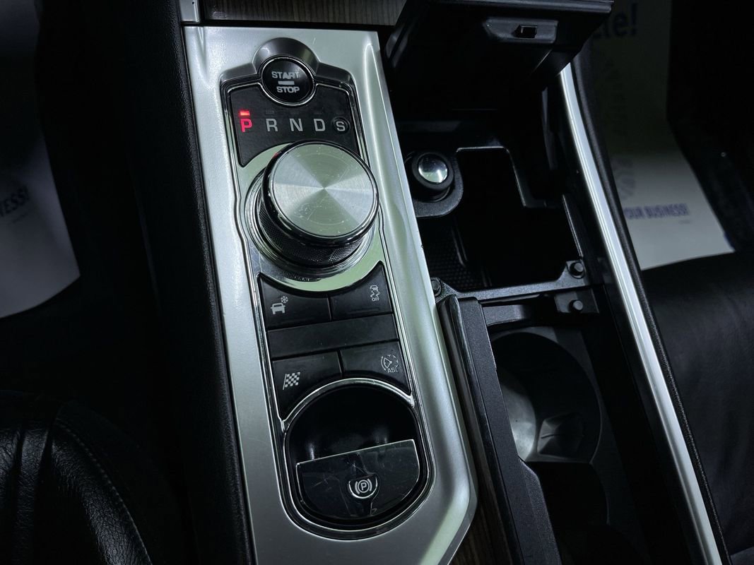 Used 2013 Jaguar XF 3.0 image 24