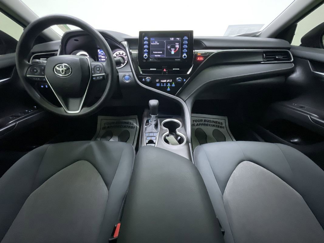 Used 2023 Toyota Camry LE image 17