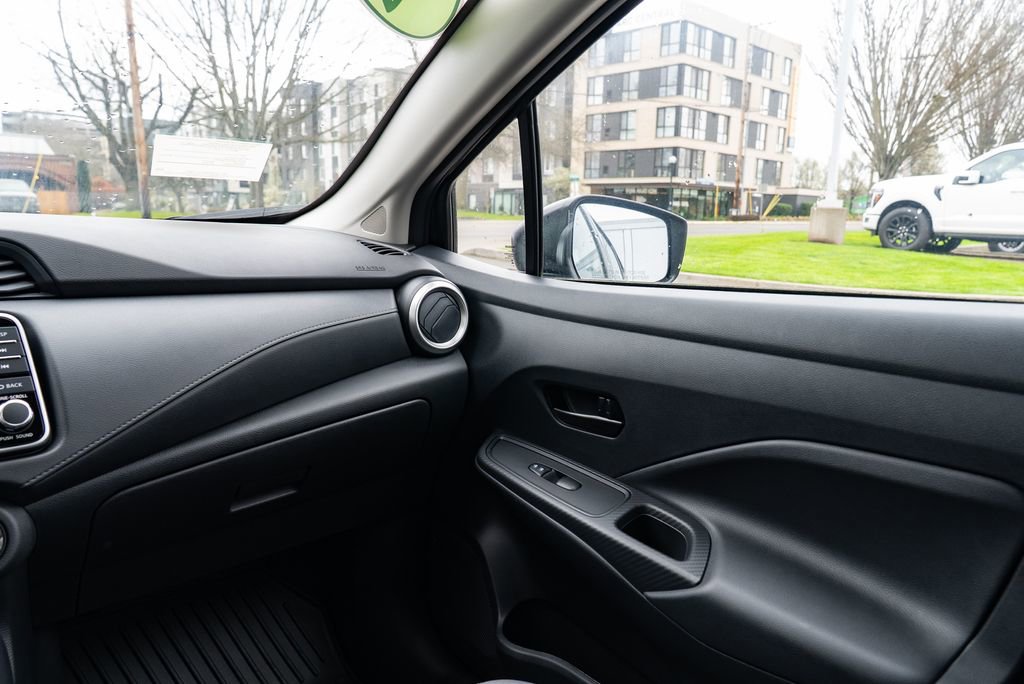New 2025 Nissan Versa S w/ Trunk Package image 10