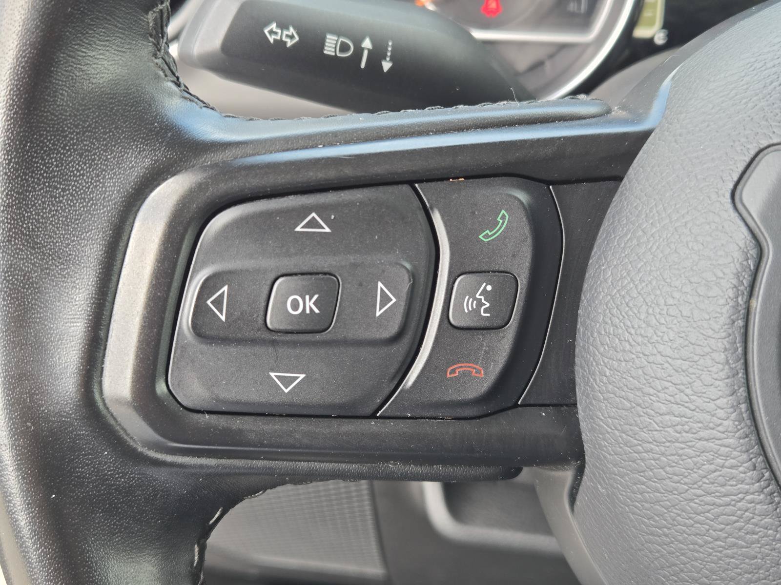 Used 2021 Jeep Wrangler Sport AWD/4WD image 17