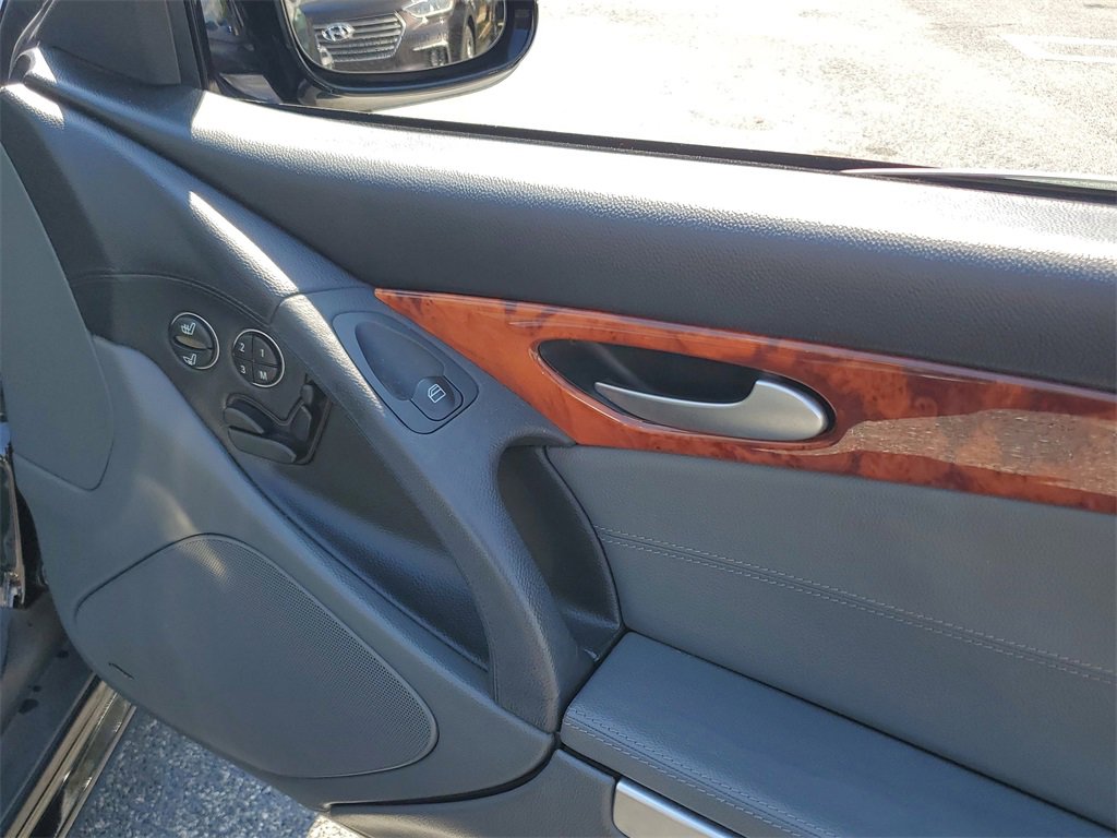 Used 2003 Mercedes-Benz SL 500 image 12