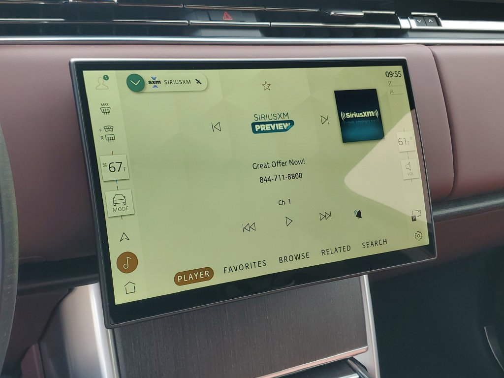 New 2026 Land Rover Range Rover SE AWD/4WD image 17