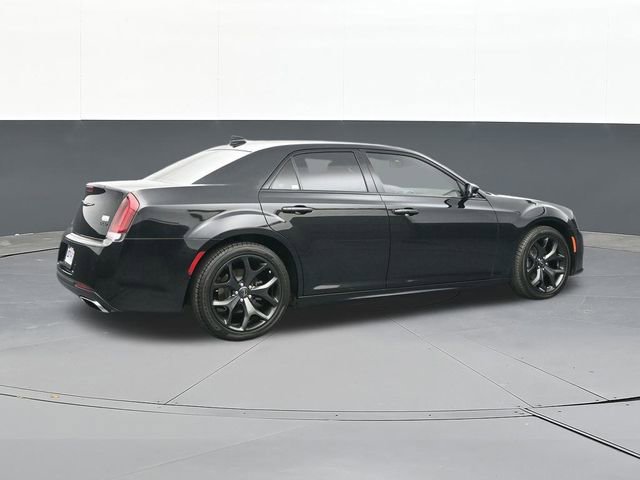 Used 2022 Chrysler 300 Touring L image 15