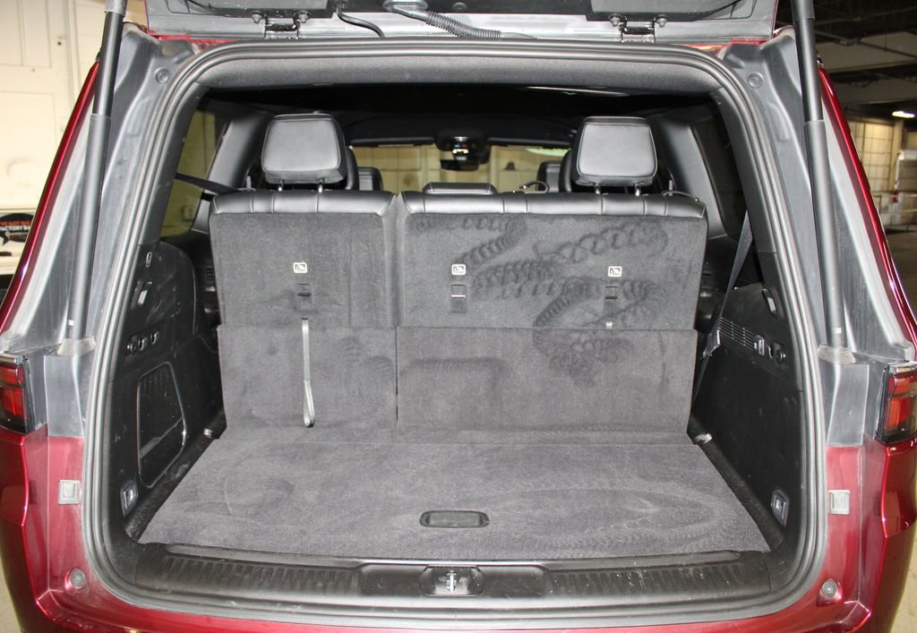 Used 2025 Jeep Wagoneer Series II image 35