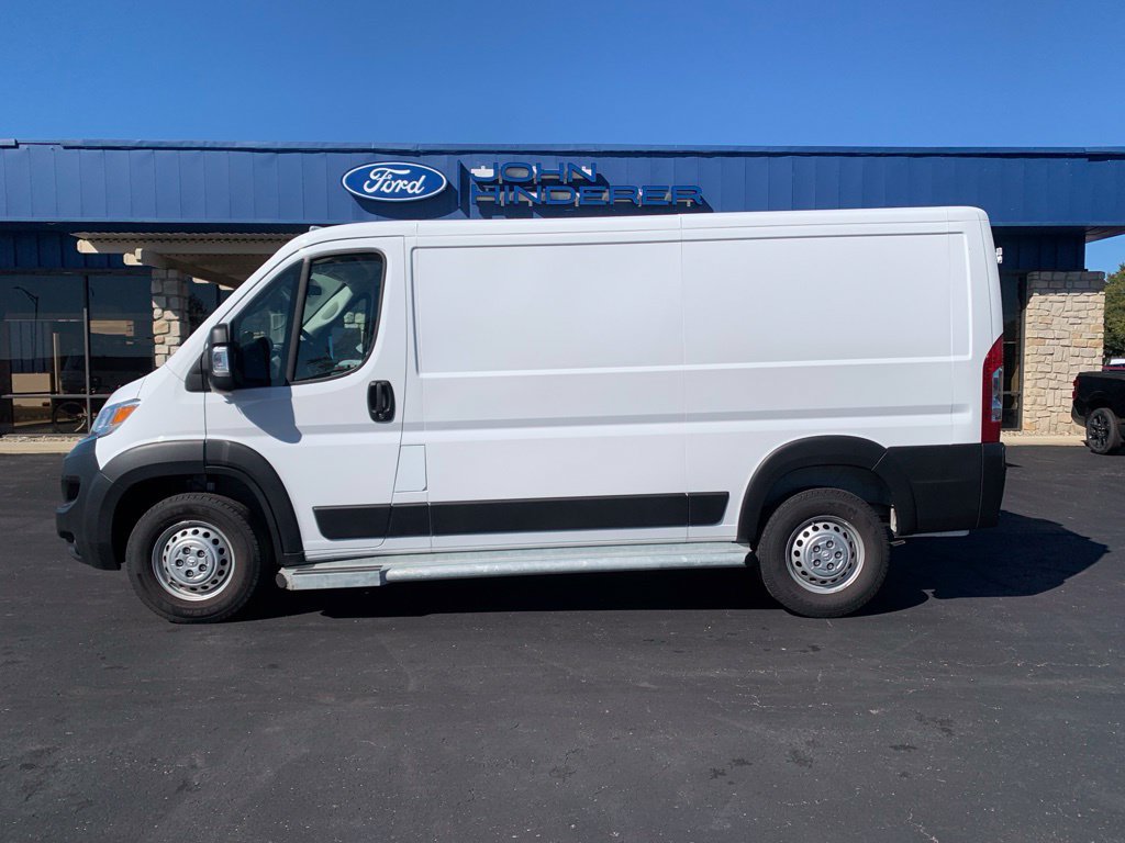 Used 2025 RAM ProMaster 2500 w/ U-Haul Equipment Group FWD image 6