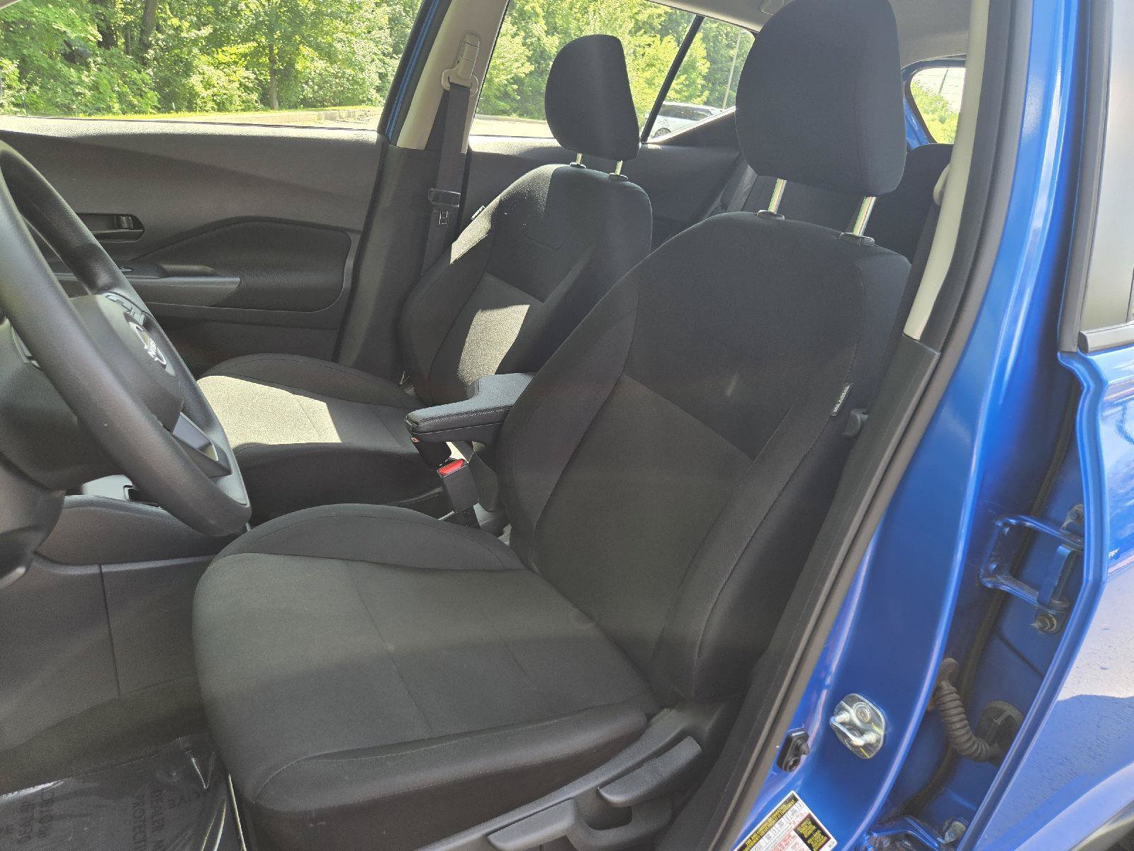 Used 2025 Nissan Kicks Play S FWD image 12