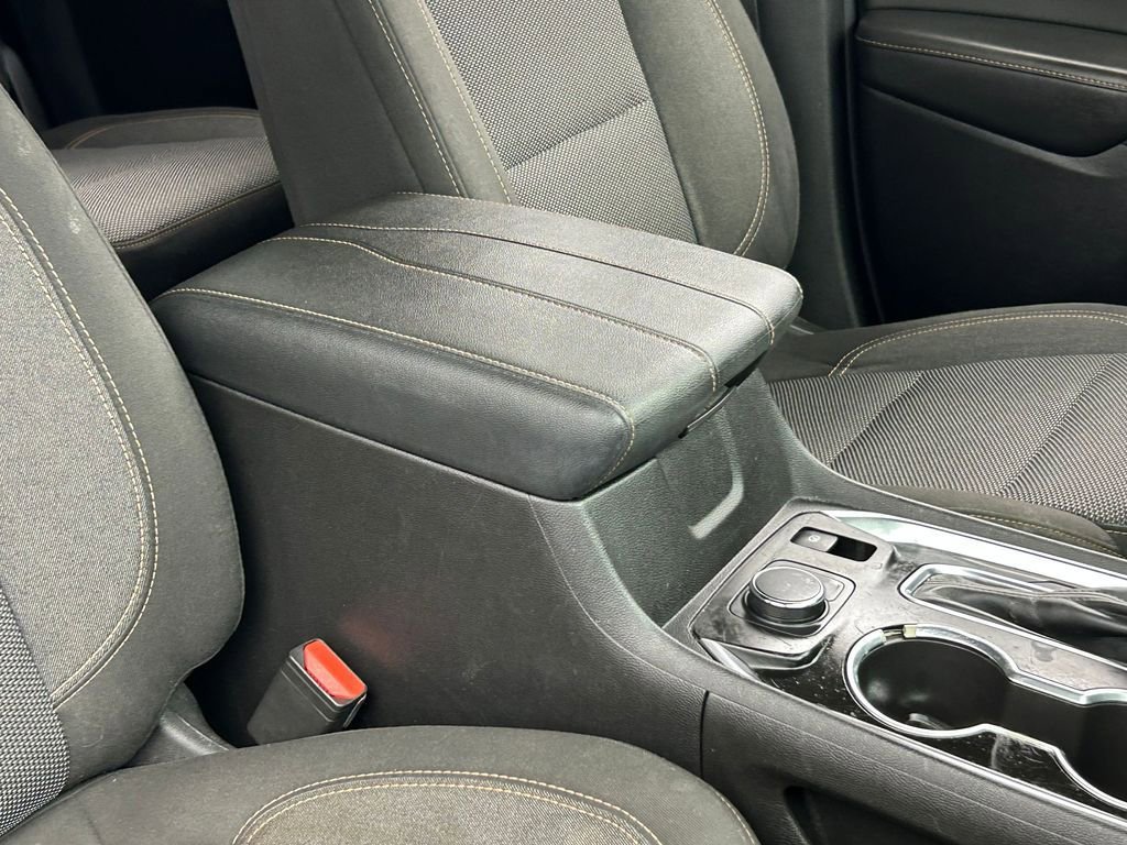 Used 2019 Chevrolet Traverse LT FWD image 43