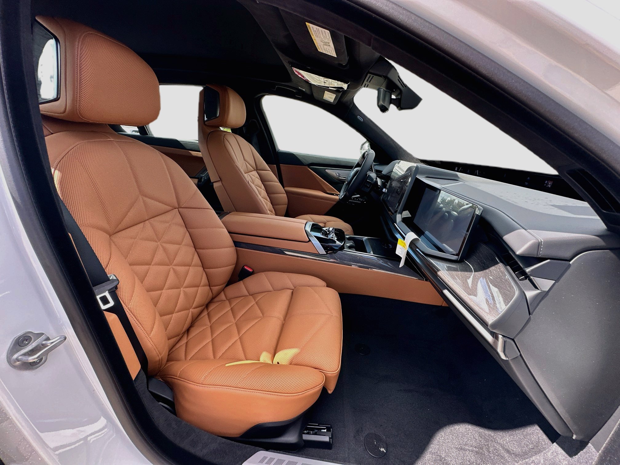 New 2027 BMW 740i w/ M Sport Package RWD image 21