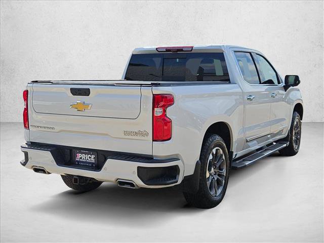 Used 2025 Chevrolet Silverado 1500 High Country w/ Technology Package AWD/4WD image 5