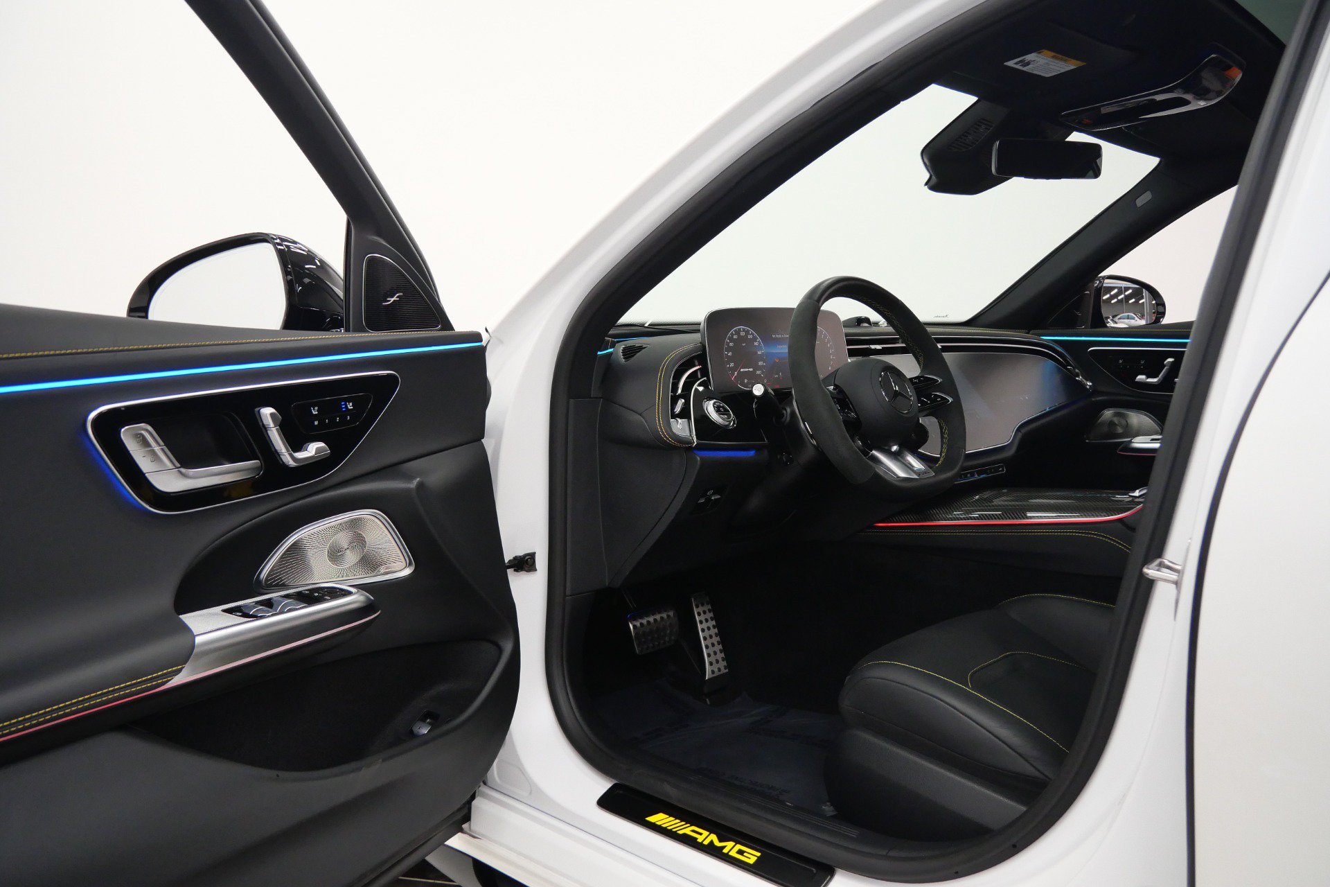 Used 2025 Mercedes-Benz E 53 AMG e 4MATIC Sedan image 22