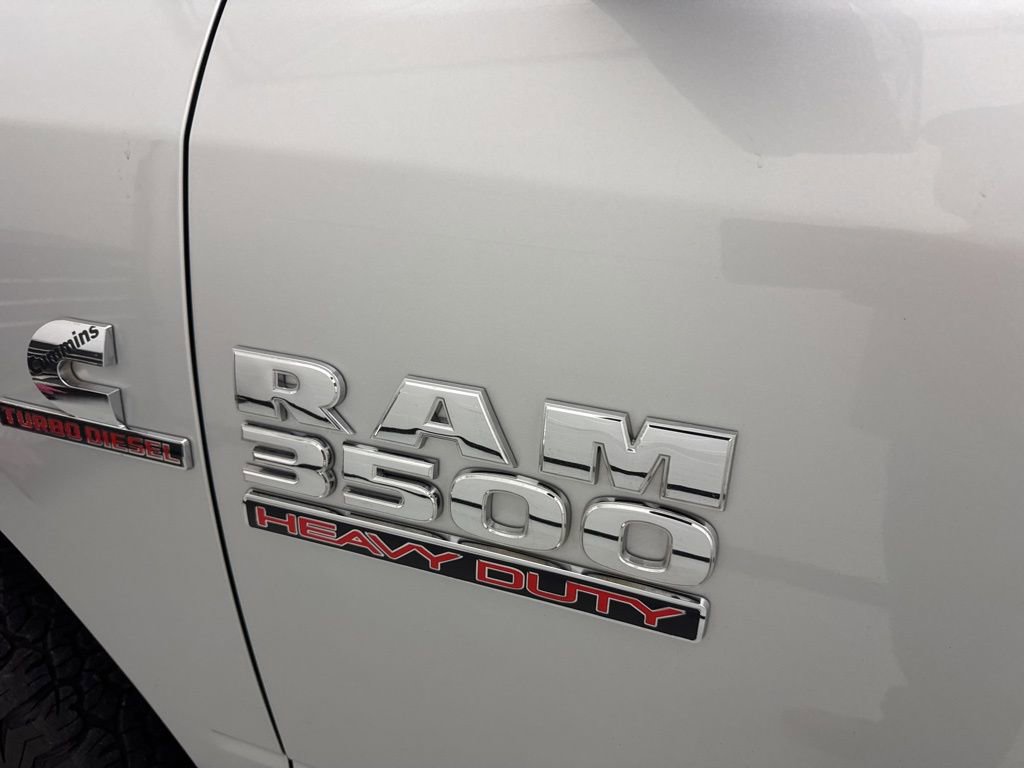 Used 2018 RAM 3500 Tradesman w/ Chrome Appearance Group AWD/4WD image 10