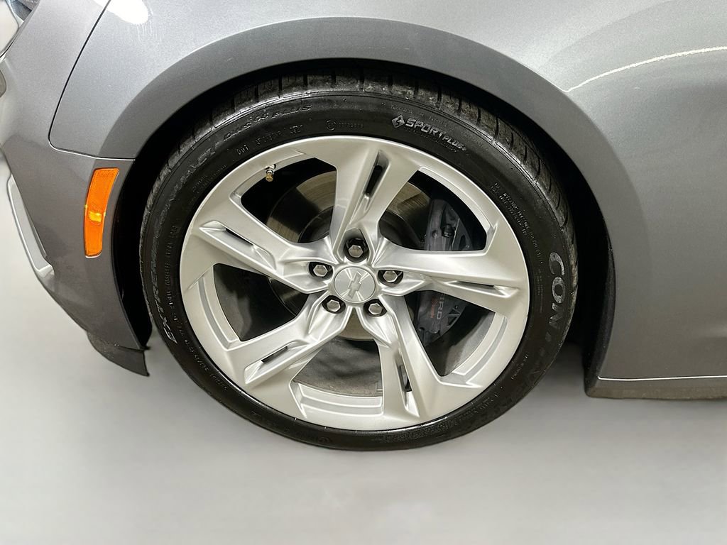 Used 2021 Chevrolet Camaro SS image 8