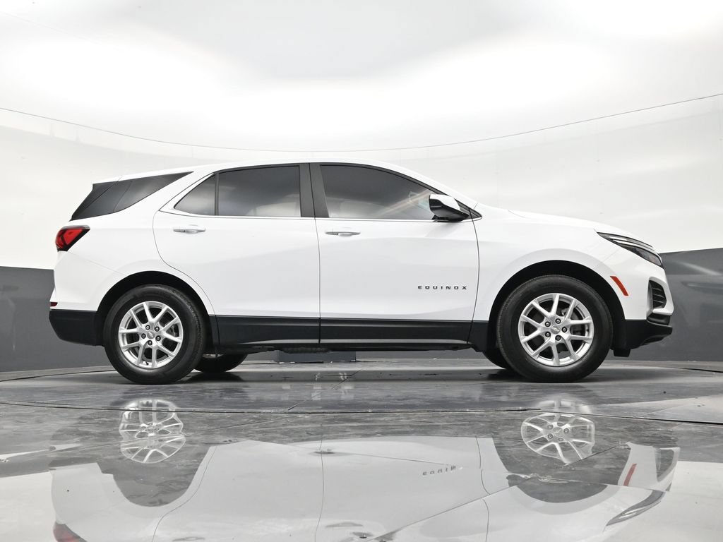Used 2024 Chevrolet Equinox LT FWD image 25