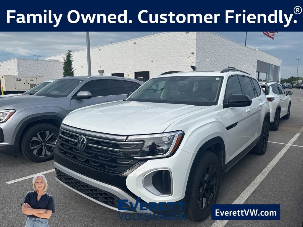 Used 2024 Volkswagen Atlas Peak Edition SE