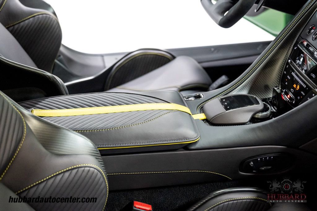 Used 2023 Aston Martin DBS Coupe image 27