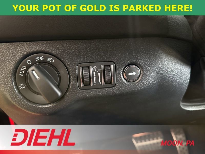 Used 2020 Dodge Challenger SRT Hellcat Redeye image 26