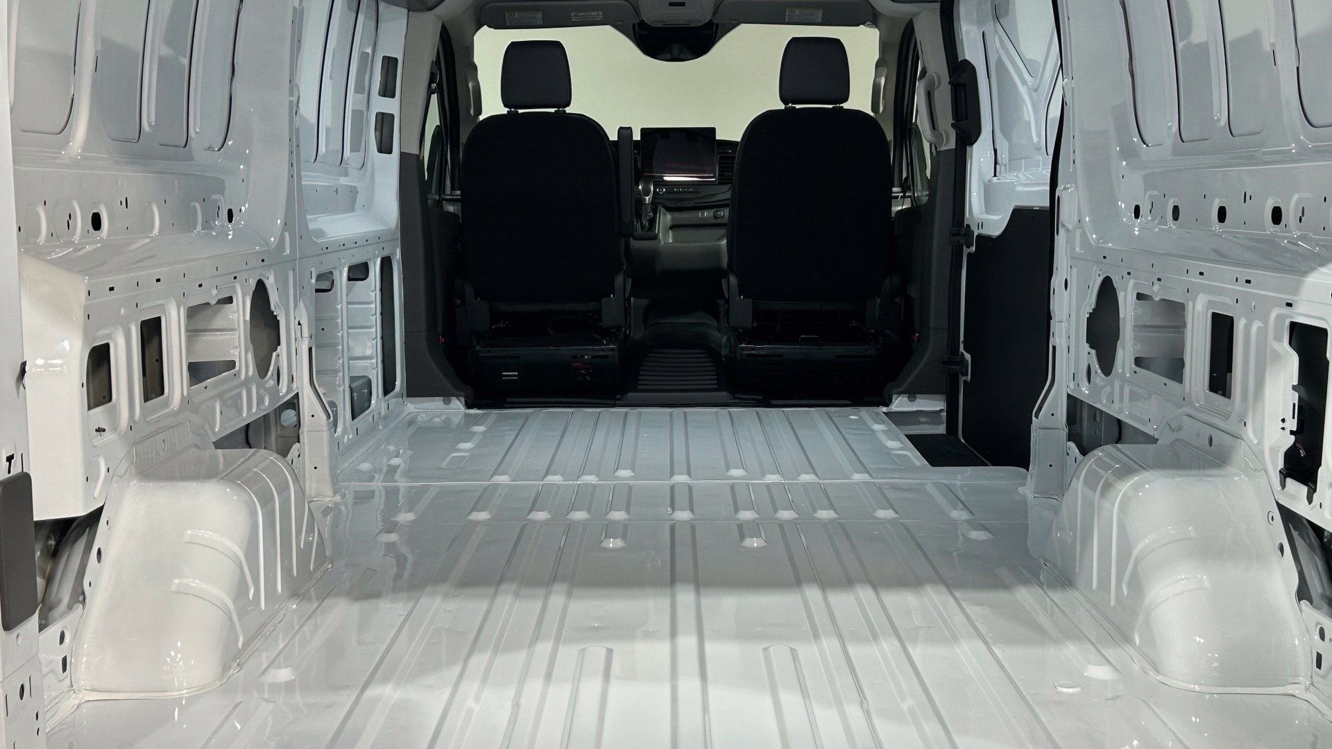 New 2026 Ford Transit 150 Low Roof RWD image 26