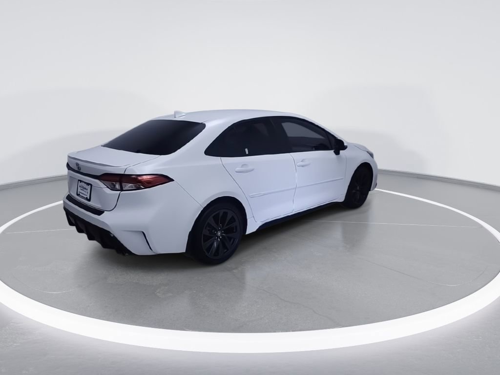Used 2024 Toyota Corolla SE FWD image 8