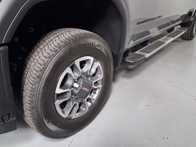 New 2026 GMC Sierra 3500 SLT w/ SLT Premium Package AWD/4WD image 9