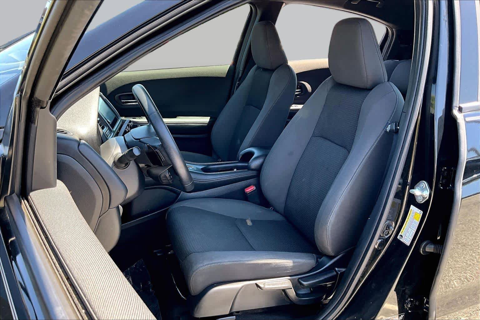 Used 2020 Honda HR-V Sport image 8