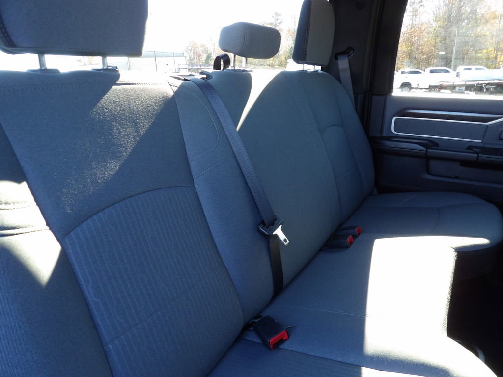 Used 2022 RAM 3500 Big Horn AWD/4WD image 20