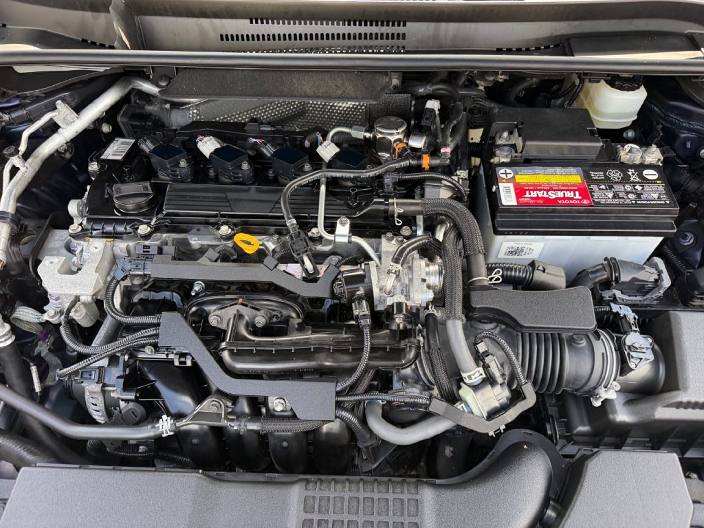 Used 2021 Toyota Corolla SE w/ SE Premium Package FWD image 29