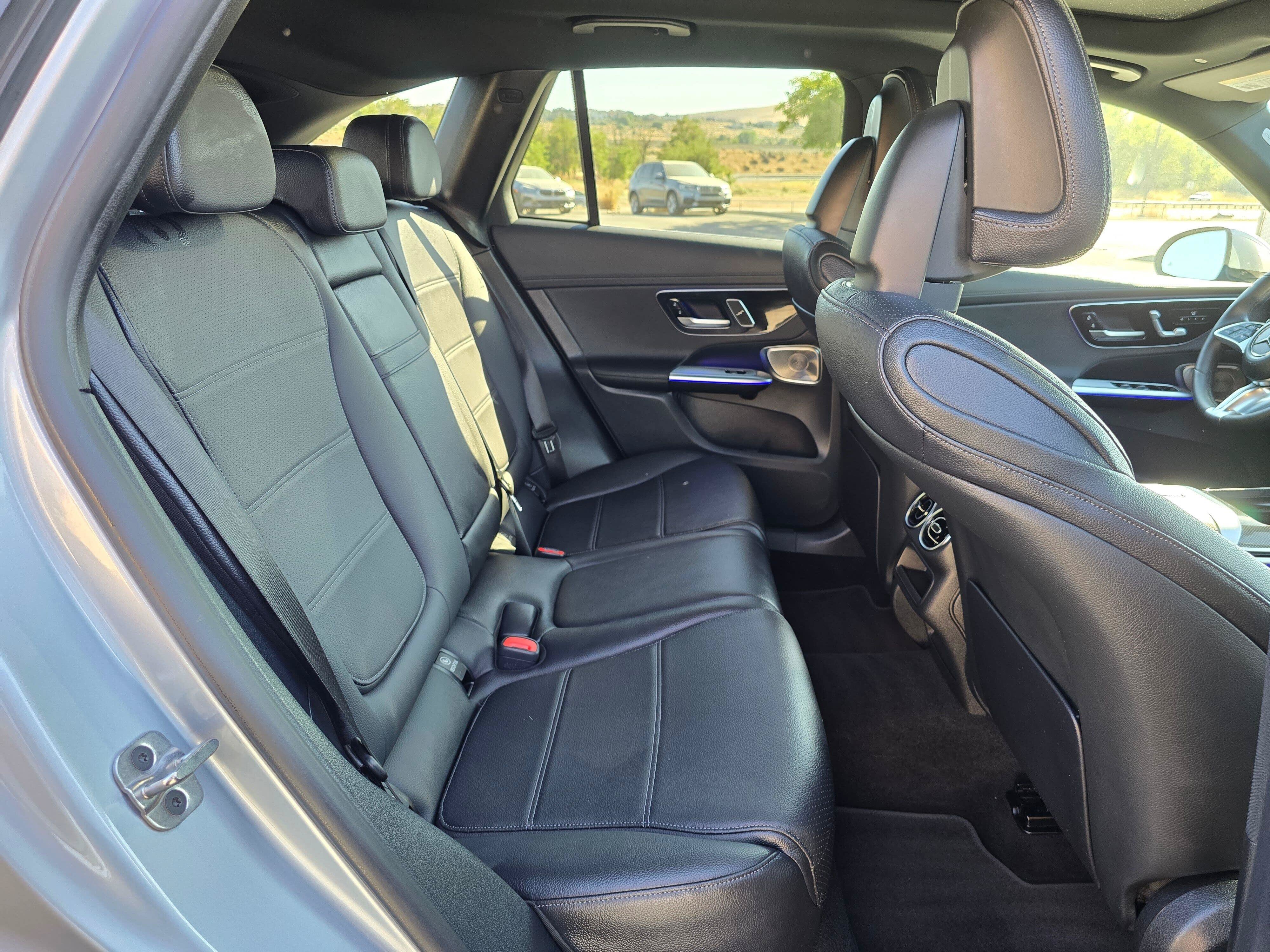 Used 2023 Mercedes-Benz GLC 300 4MATIC image 13