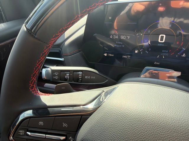 New 2027 Chevrolet Traverse RS w/ LPO, Floor Liner Package AWD/4WD image 35