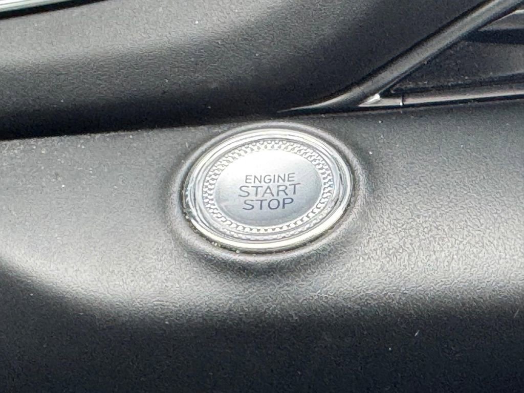 Used 2024 Genesis GV80 2.5T AWD/4WD image 24