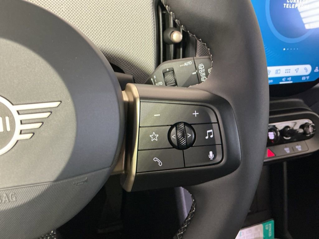 New 2026 MINI Cooper 4-Door Hardtop image 16