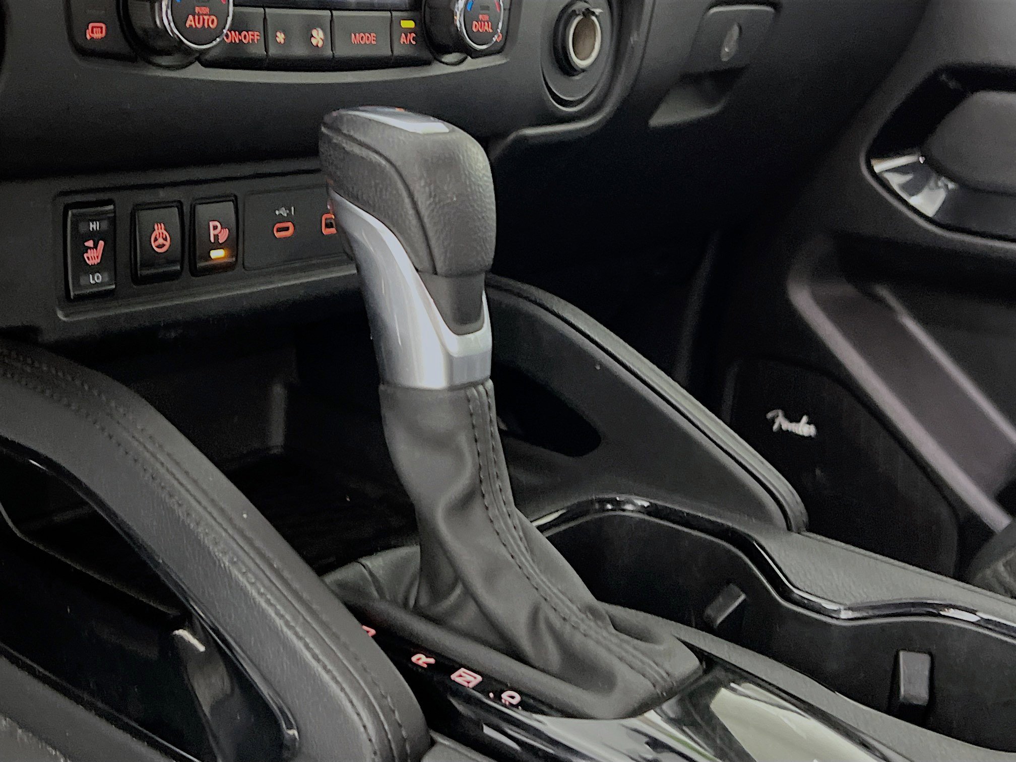 Used 2022 Nissan Frontier PRO-4X w/ Pro-4X Premium Package image 24