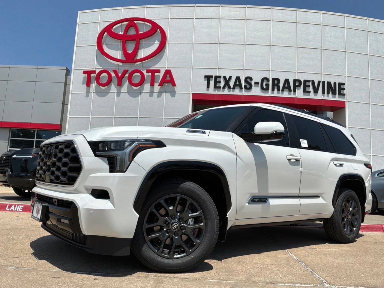 New 2026 Toyota Sequoia Platinum AWD/4WD image 2