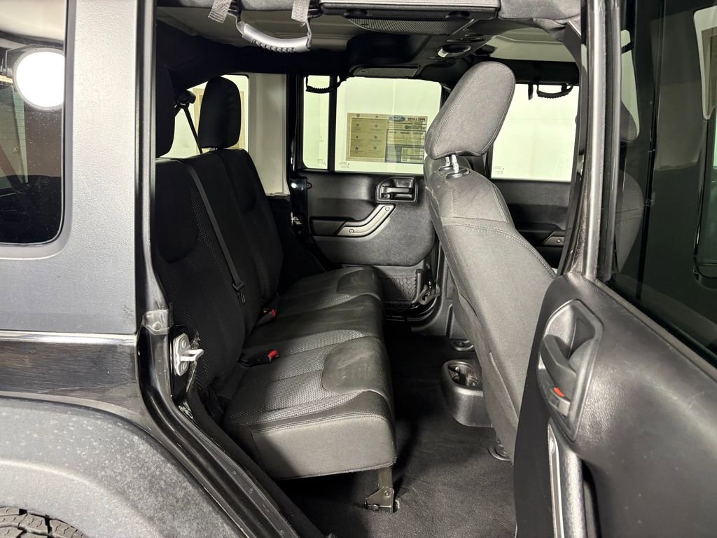 Used 2016 Jeep Wrangler Unlimited Sport image 28